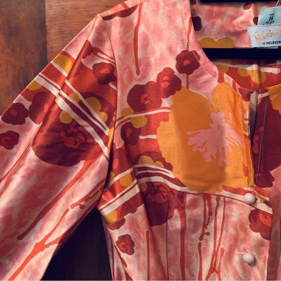 Genuine Vintage Finlaw Of Melbourne 1970’s Maxi Dress Colourful Print Size 16 - Picture 4 of 16